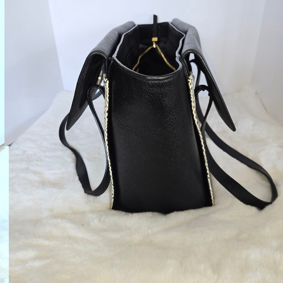 Henri Bendel Black Leather Handbag with Woven Detailing & Gold-toned hardware - Picture 8 of 15